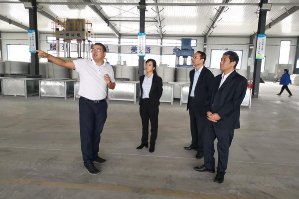 陜西航天建設集團有限公司總經理、黨委副書記謝明娟率隊赴遼寧一諾環保產業集團開展考察調研工作